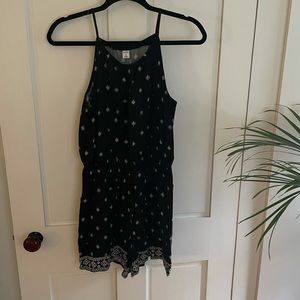 Old Navy Key Hole neck black printed romper